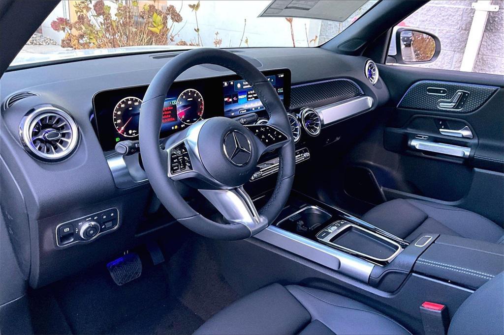 new 2026 Mercedes-Benz GLB 250 car, priced at $51,920