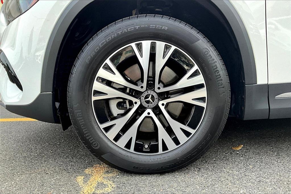 used 2025 Mercedes-Benz GLA 250 car, priced at $41,999