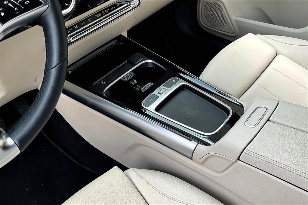 used 2025 Mercedes-Benz GLA 250 car, priced at $41,999