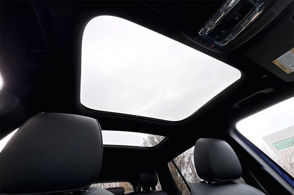 used 2021 Mercedes-Benz GLB 250 car, priced at $29,995