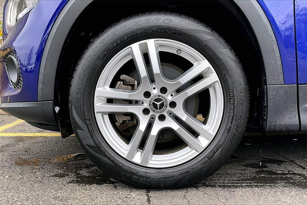 used 2021 Mercedes-Benz GLB 250 car, priced at $29,995