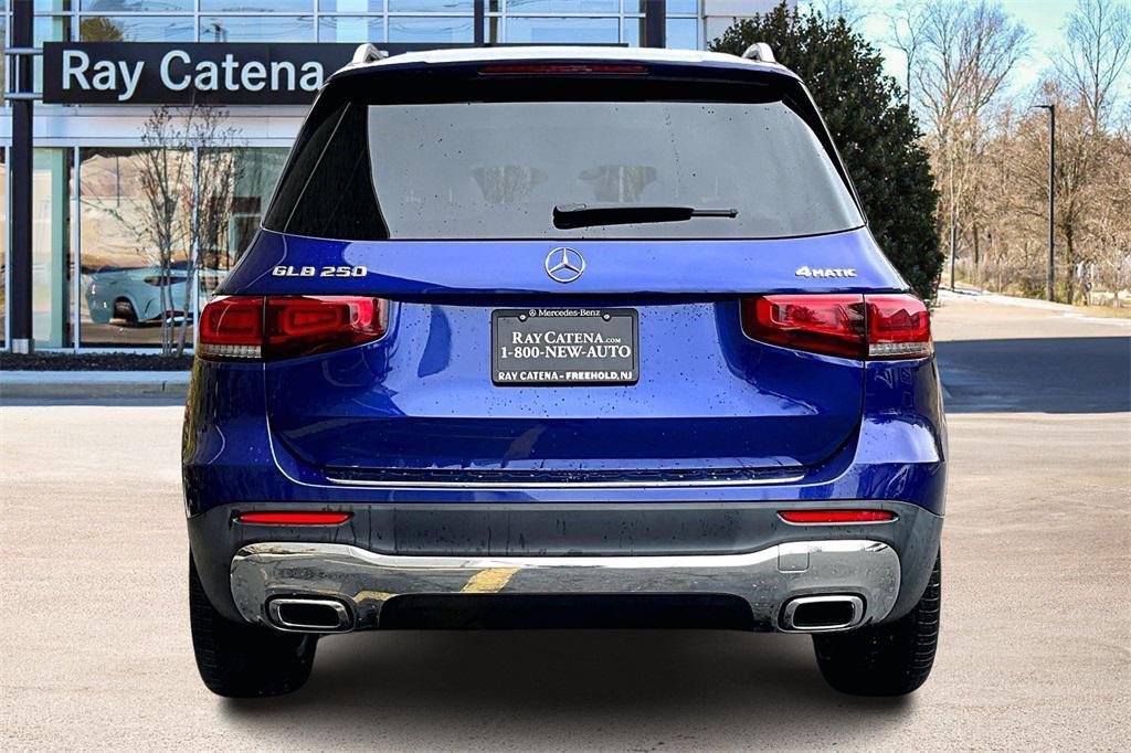 used 2021 Mercedes-Benz GLB 250 car, priced at $29,995