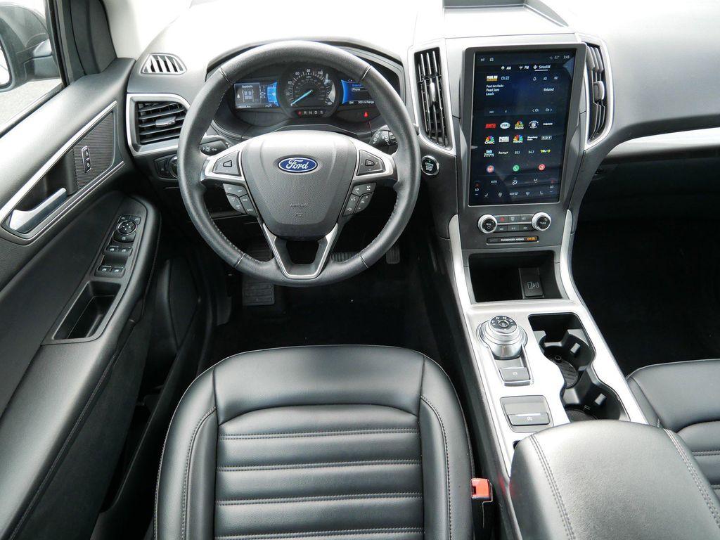 used 2024 Ford Edge car, priced at $22,987
