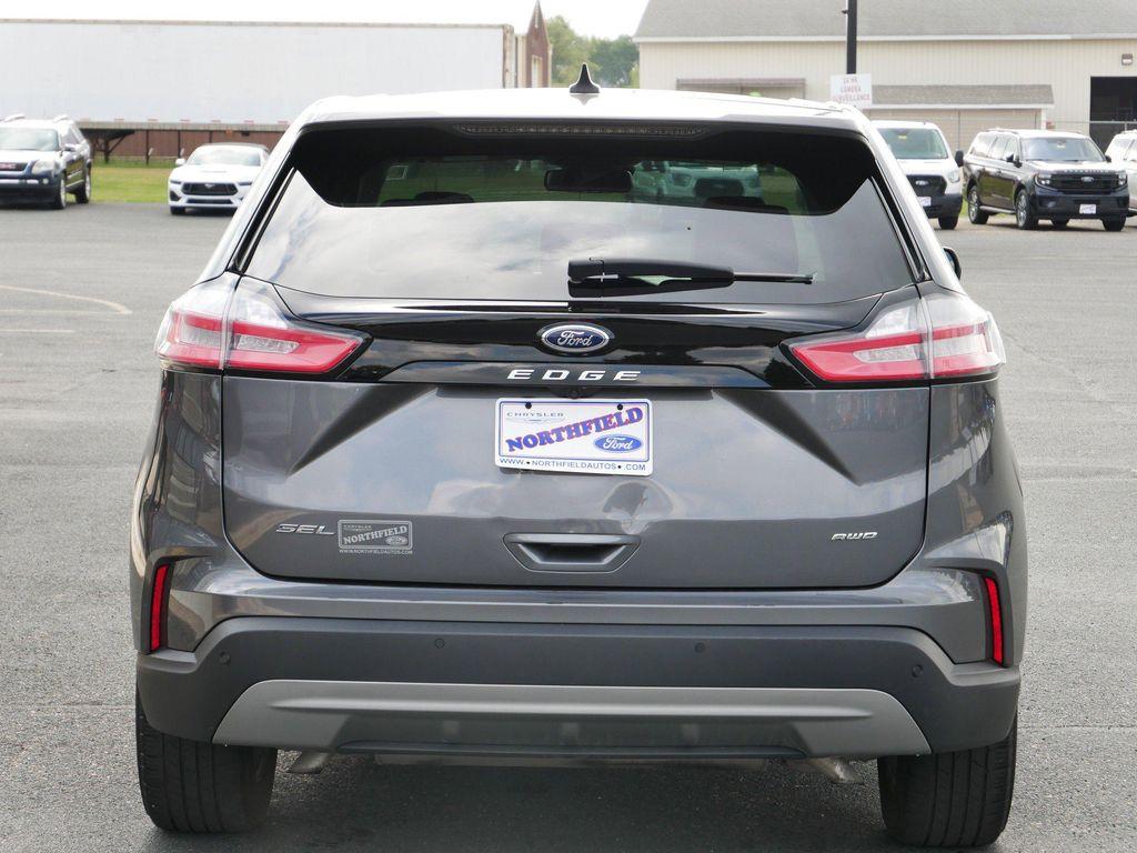 used 2024 Ford Edge car, priced at $22,987