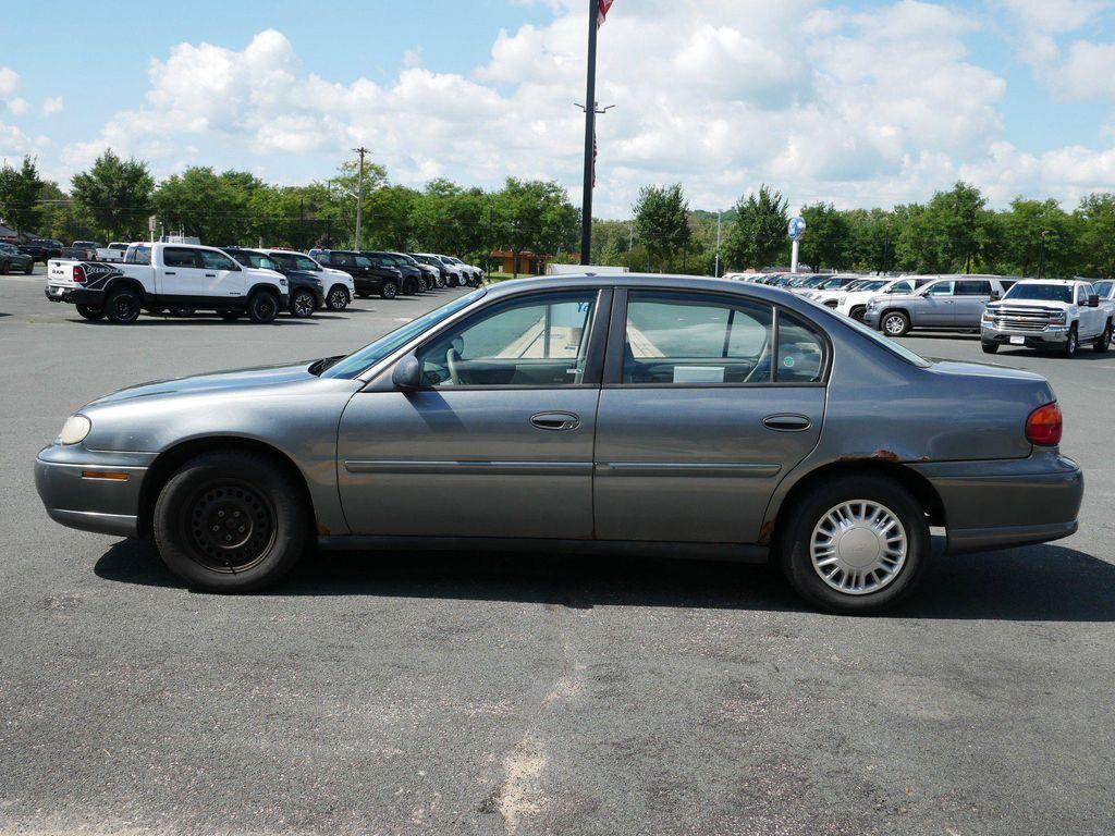 used 2005 Chevrolet Classic car, priced at $1,487