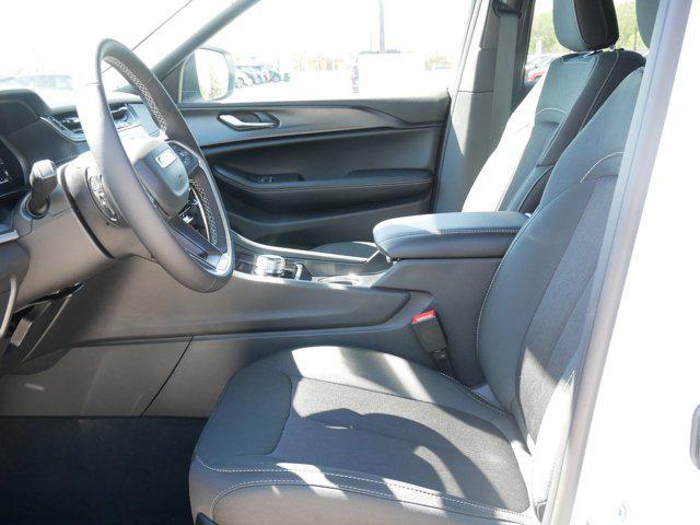 new 2025 Jeep Grand Cherokee L car, priced at $43,237