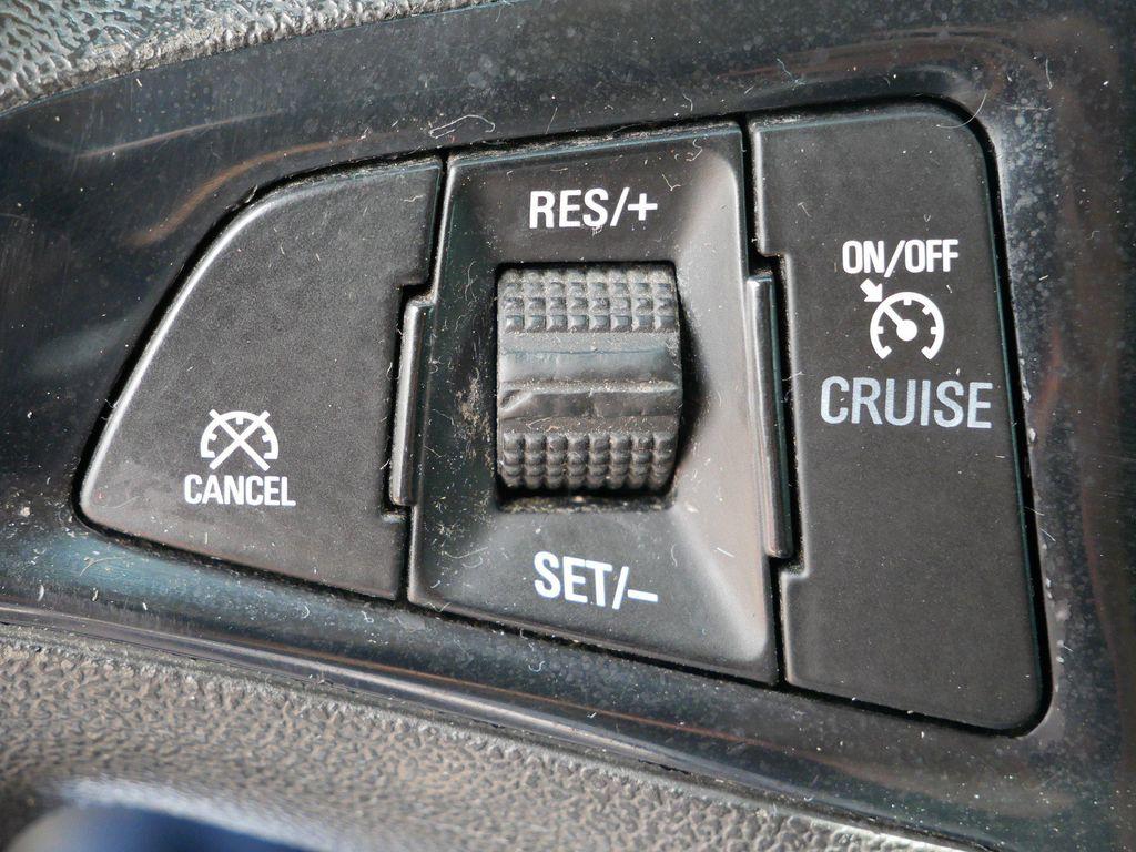 used 2013 Chevrolet Equinox car, priced at $3,987