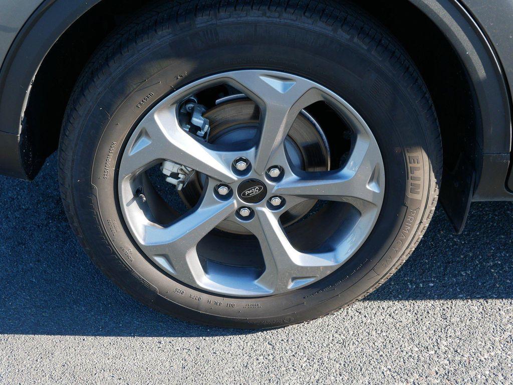 used 2025 Ford Escape car, priced at $25,987