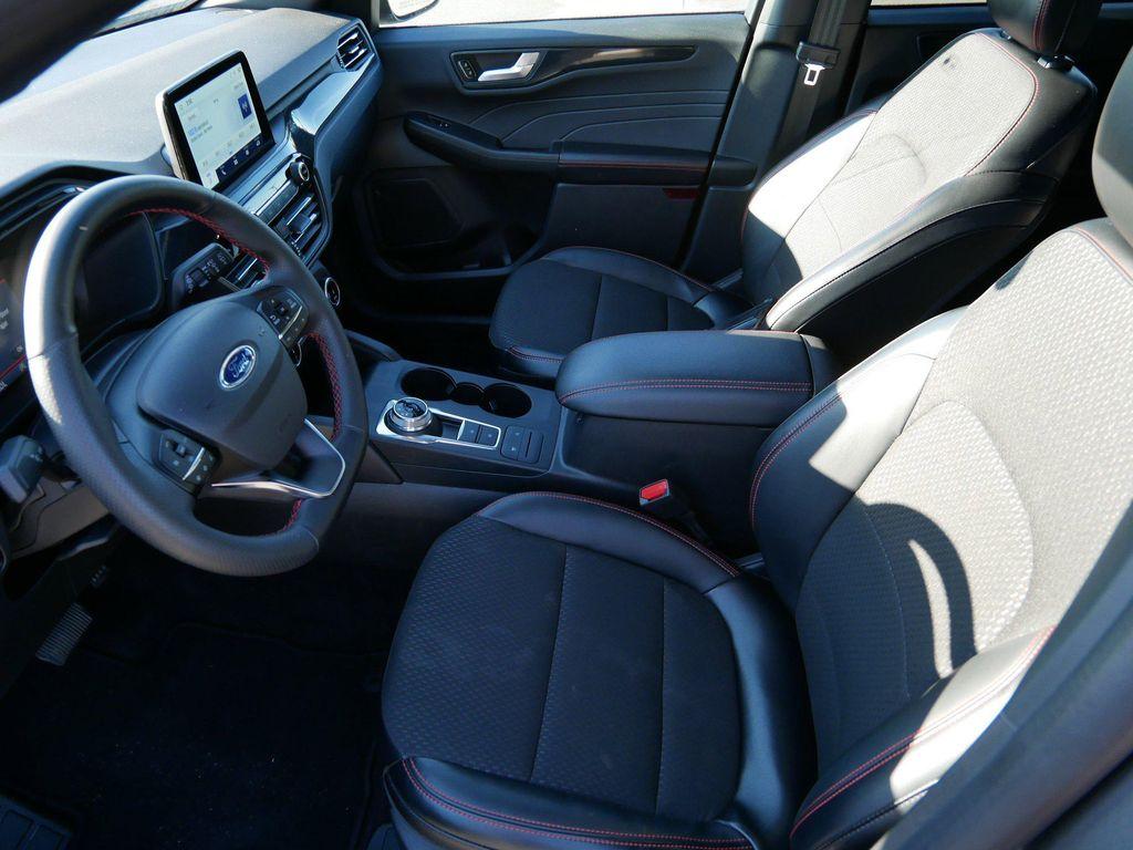used 2025 Ford Escape car, priced at $25,987