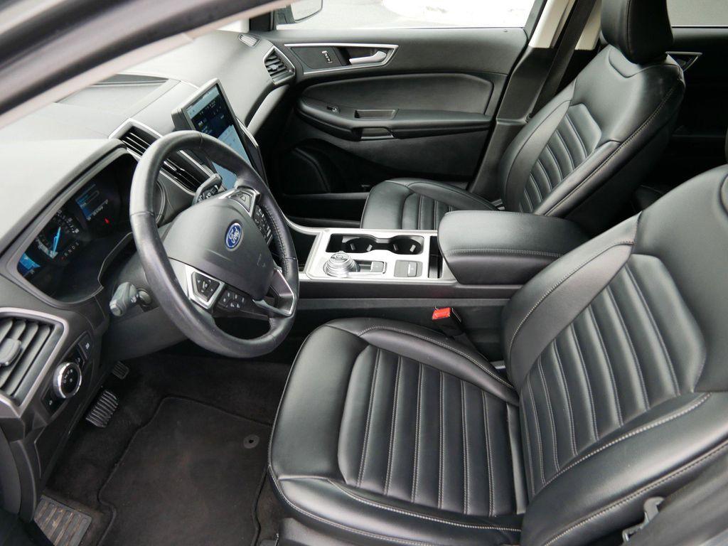 used 2024 Ford Edge car, priced at $22,987