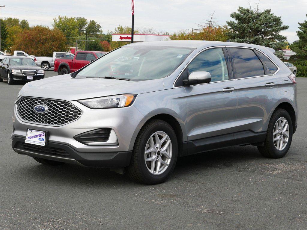 used 2024 Ford Edge car, priced at $22,987