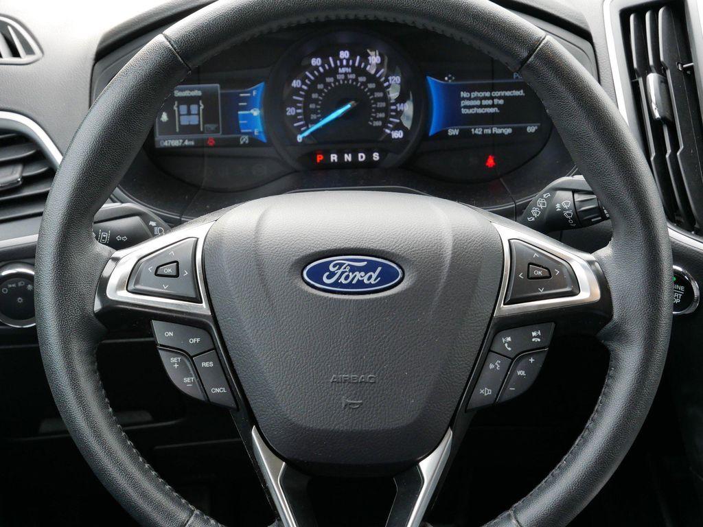 used 2024 Ford Edge car, priced at $22,987