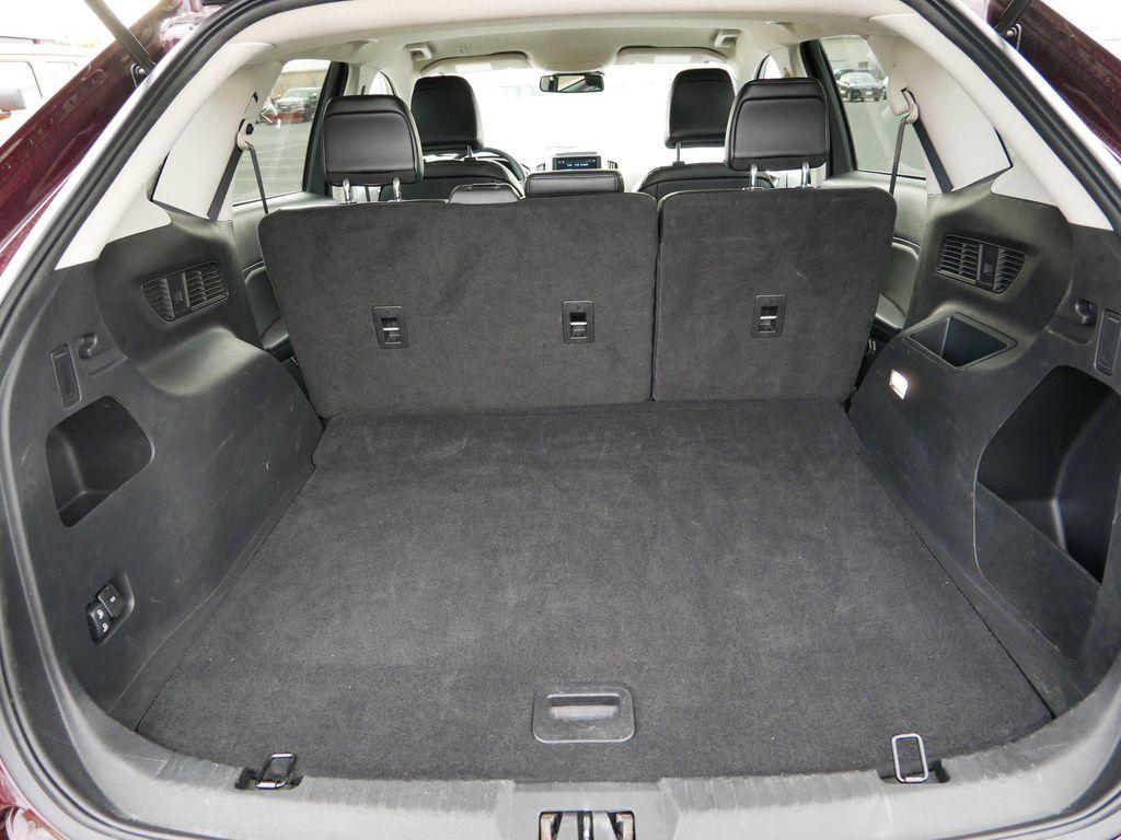 used 2024 Ford Edge car, priced at $22,987