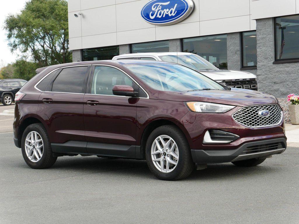 used 2024 Ford Edge car, priced at $22,987