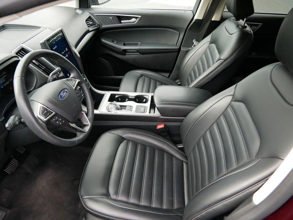 used 2024 Ford Edge car, priced at $22,987