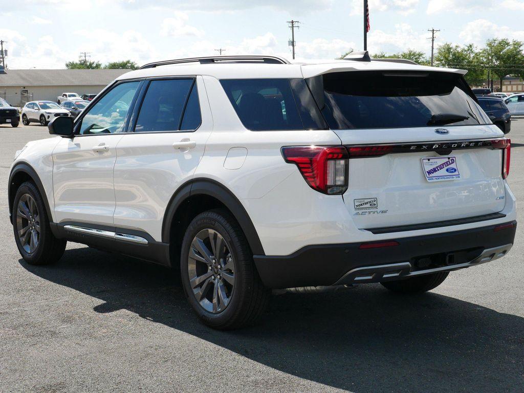 new 2025 Ford Explorer car, priced at $46,365
