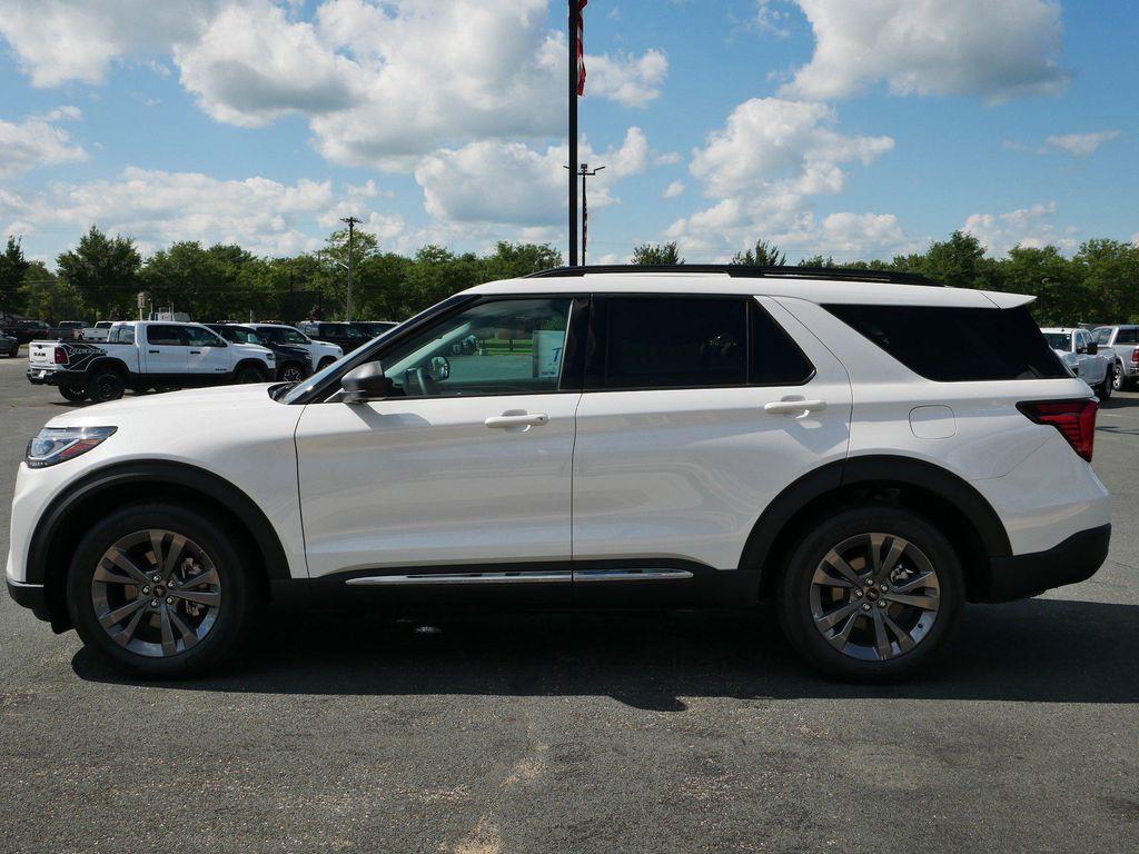 new 2025 Ford Explorer car, priced at $46,365