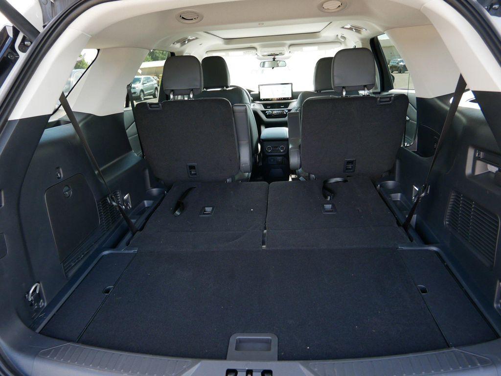 new 2025 Ford Explorer car, priced at $46,365