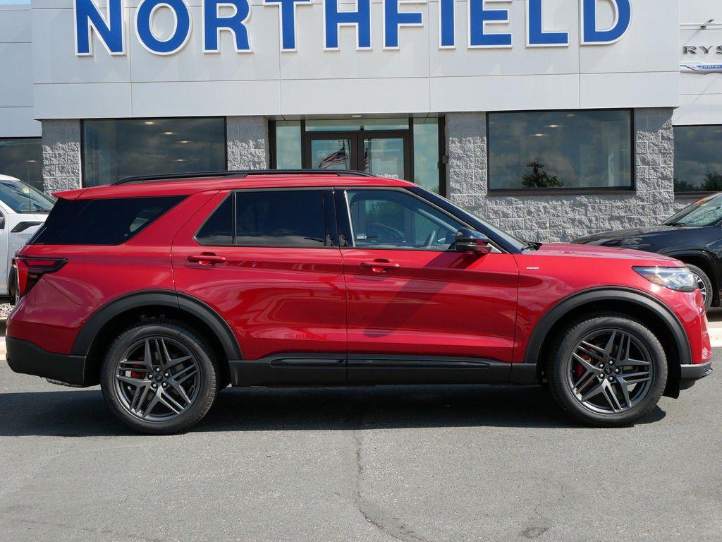 new 2025 Ford Explorer car, priced at $46,365