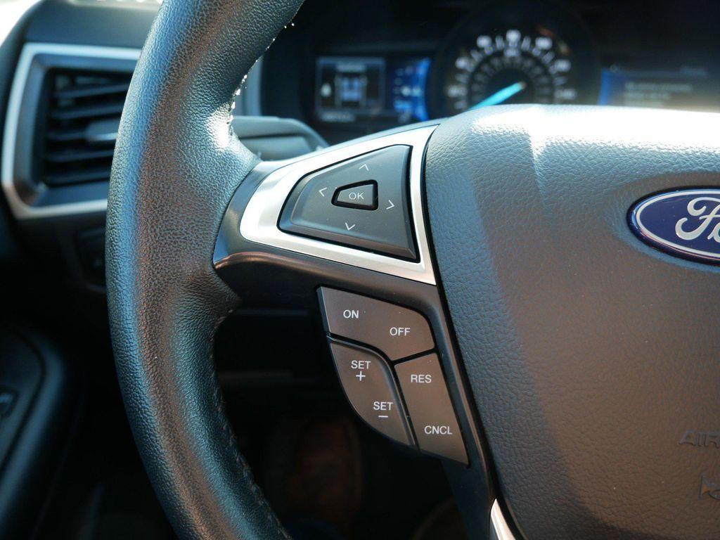 used 2024 Ford Edge car, priced at $22,987