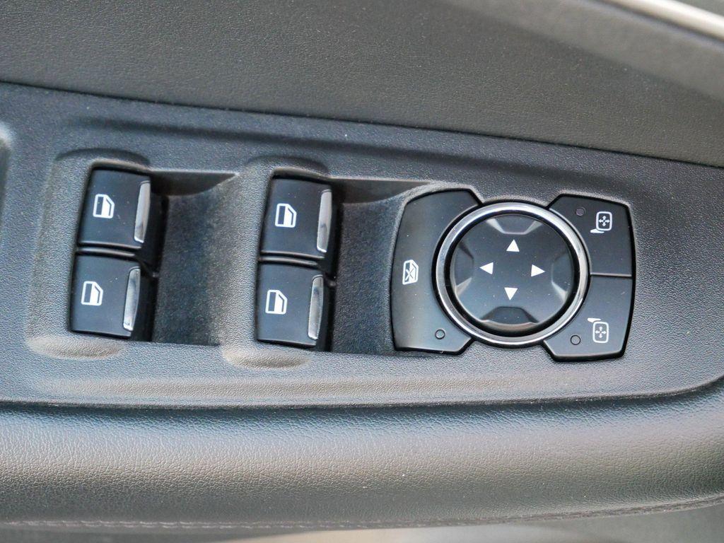 used 2024 Ford Edge car, priced at $22,987