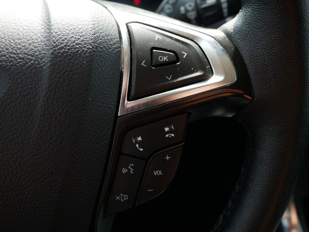 used 2024 Ford Edge car, priced at $26,987