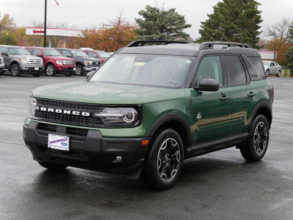 new 2025 Ford Bronco Sport car, priced at $34,136