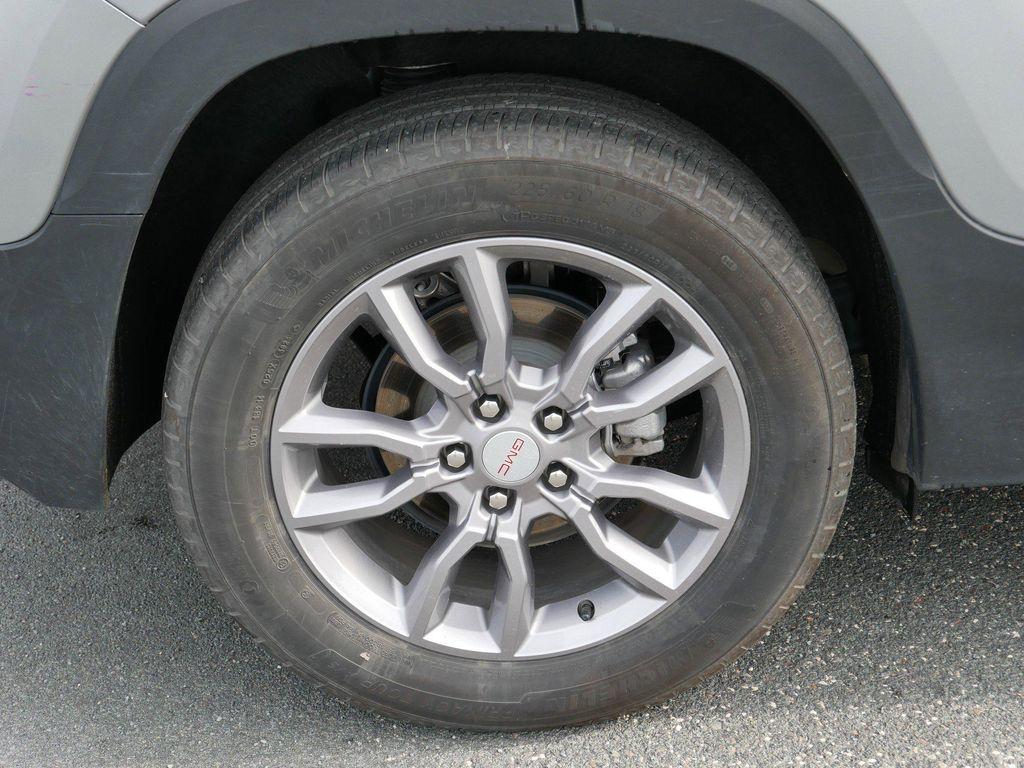 used 2024 GMC Terrain car, priced at $23,987