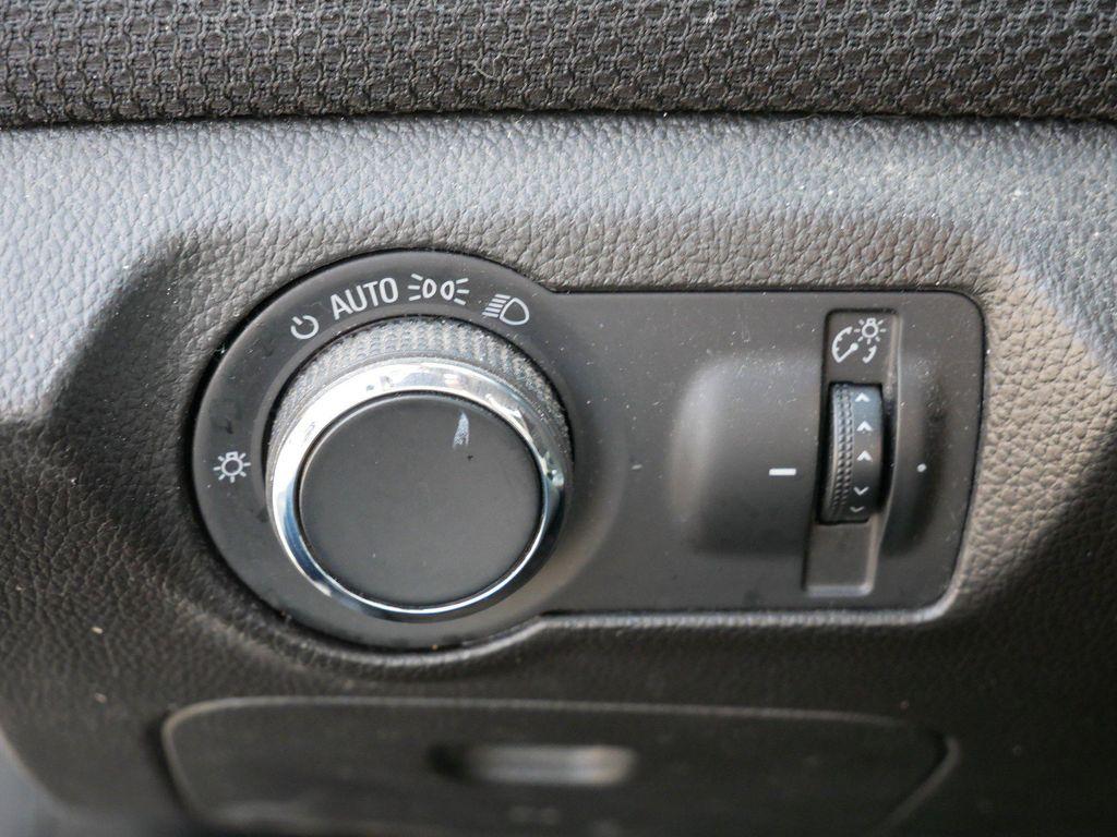 used 2011 Chevrolet Cruze car, priced at $1,087