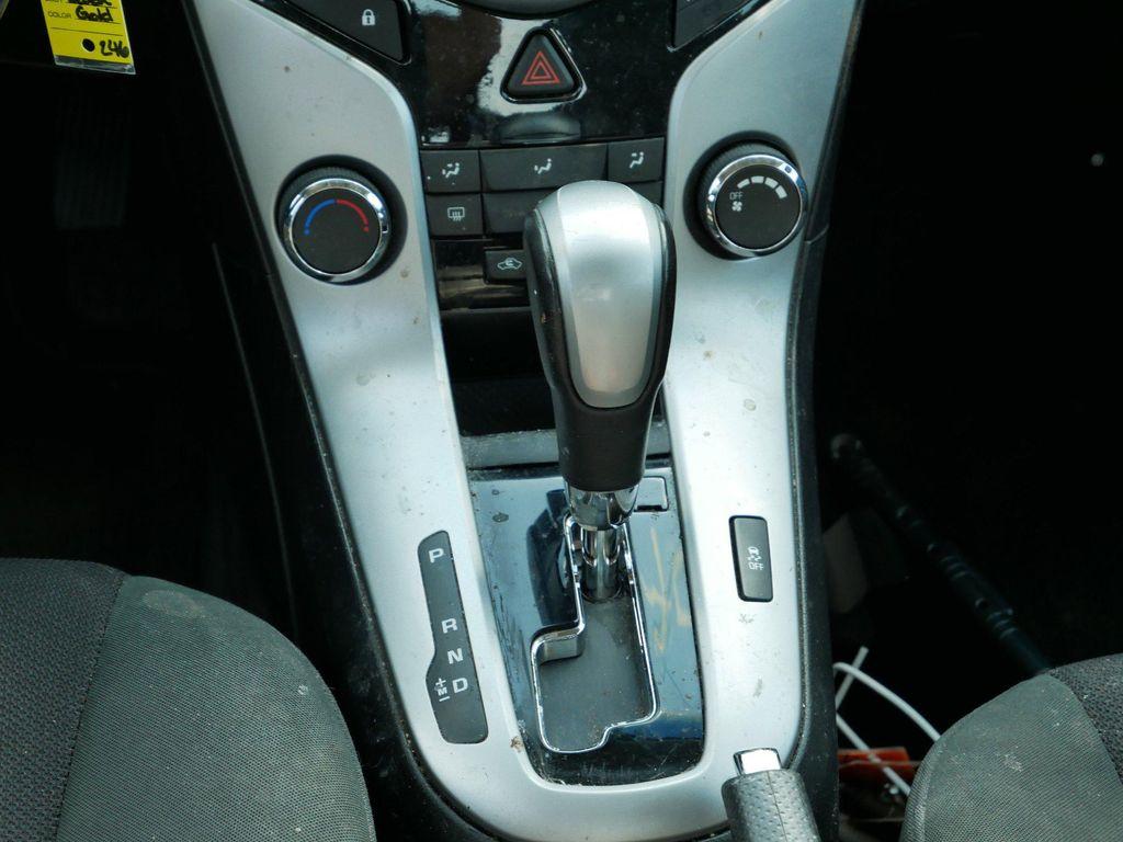 used 2011 Chevrolet Cruze car, priced at $1,087