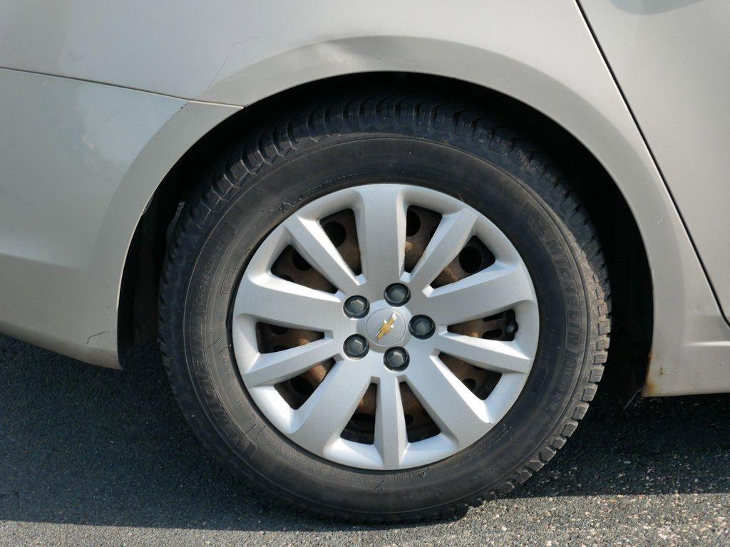used 2011 Chevrolet Cruze car, priced at $1,087