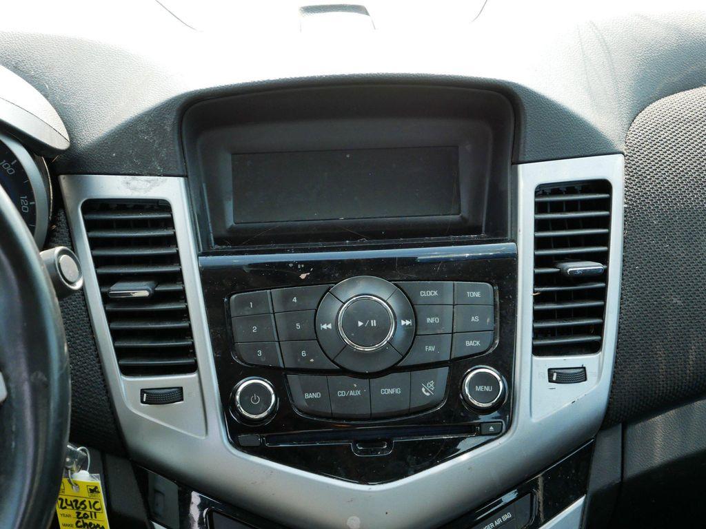 used 2011 Chevrolet Cruze car, priced at $1,087