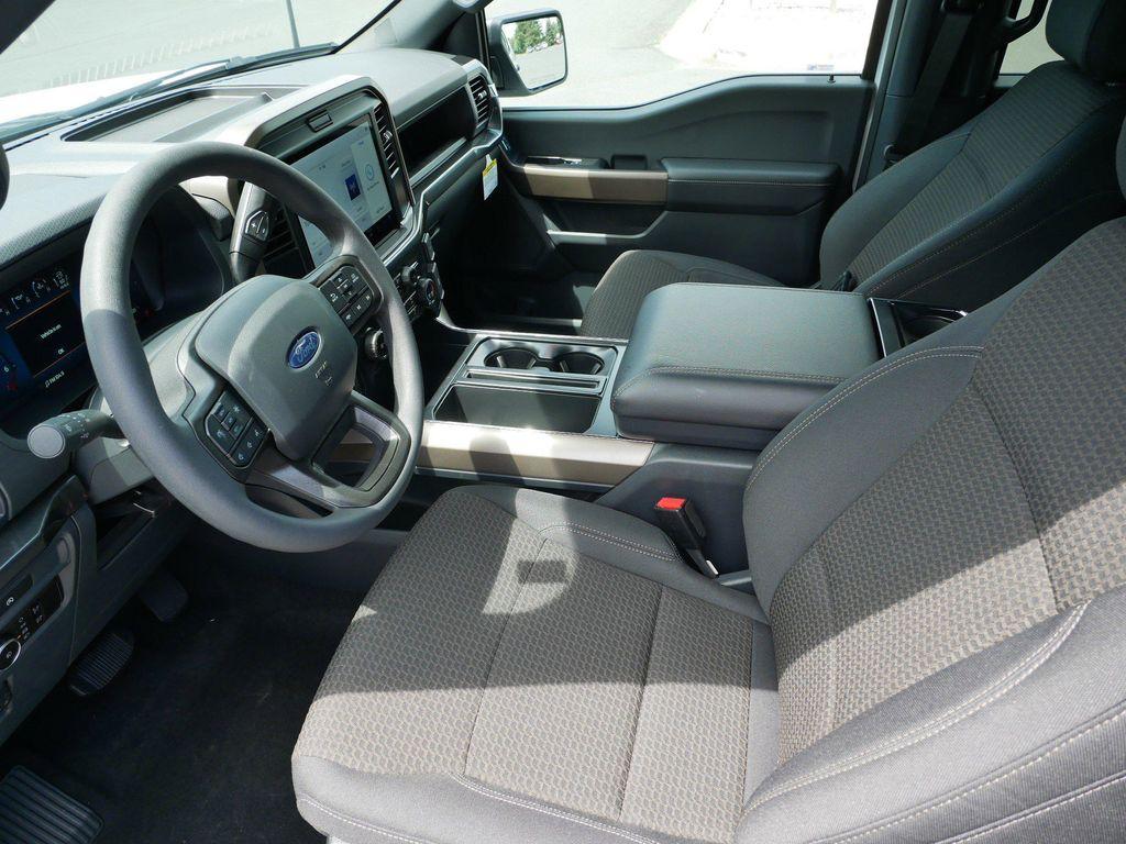 new 2025 Ford F-150 car, priced at $49,670