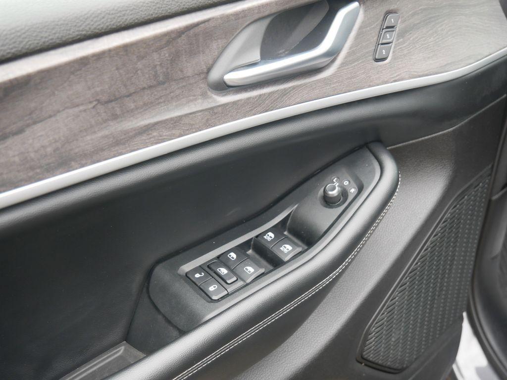 used 2023 Jeep Grand Cherokee L car, priced at $27,987