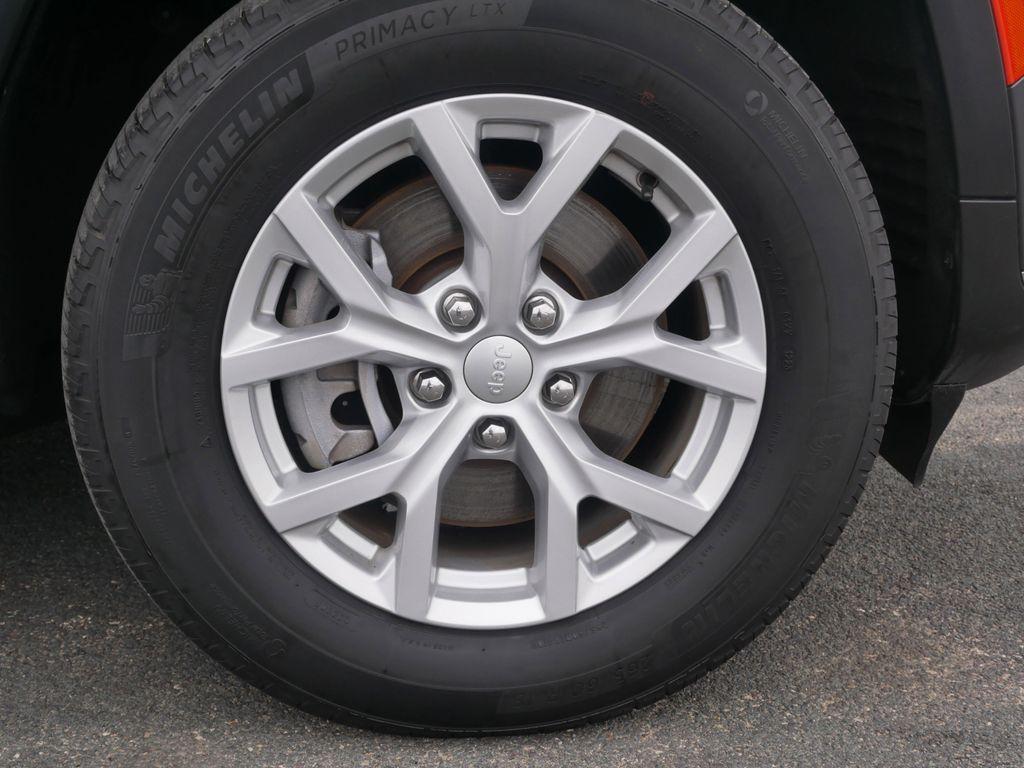 used 2023 Jeep Grand Cherokee L car, priced at $27,987