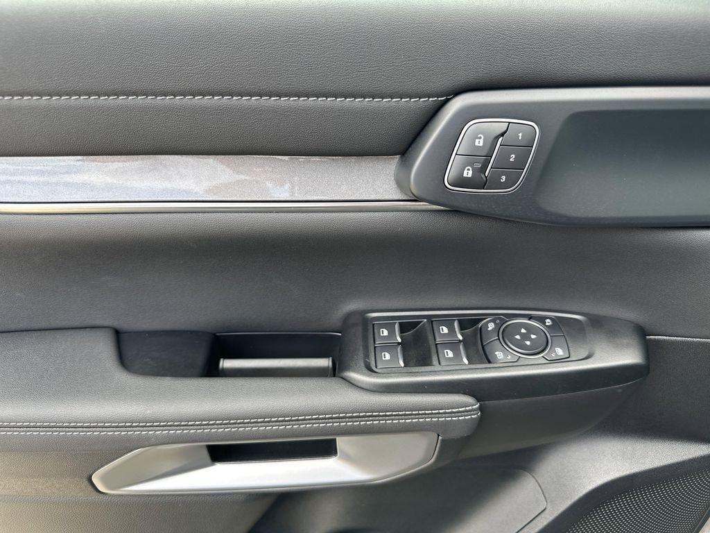 new 2025 Ford Ranger car, priced at $46,240