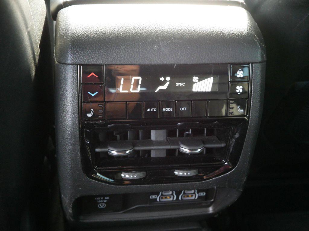 used 2024 Jeep Grand Cherokee L car, priced at $33,987