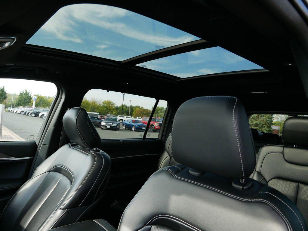 used 2024 Jeep Grand Cherokee L car, priced at $33,987