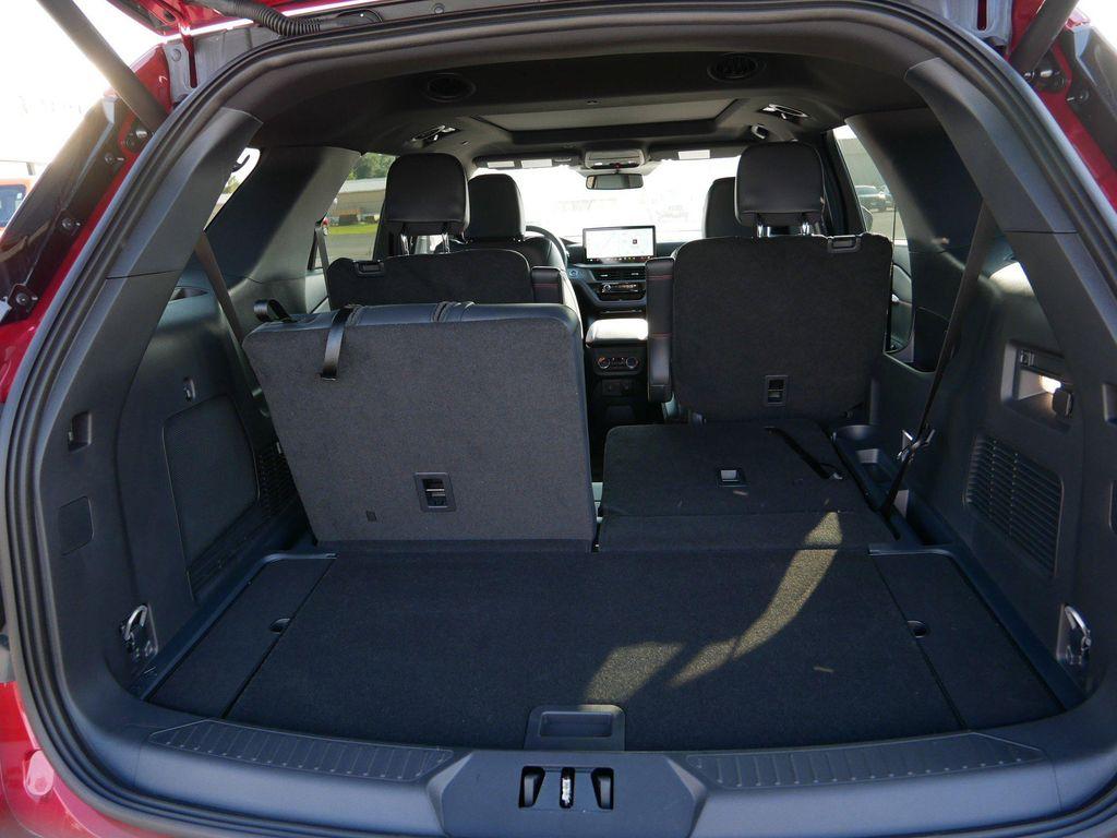 new 2025 Ford Explorer car, priced at $48,358