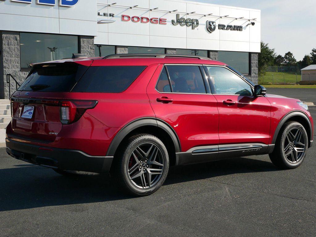new 2025 Ford Explorer car, priced at $48,358