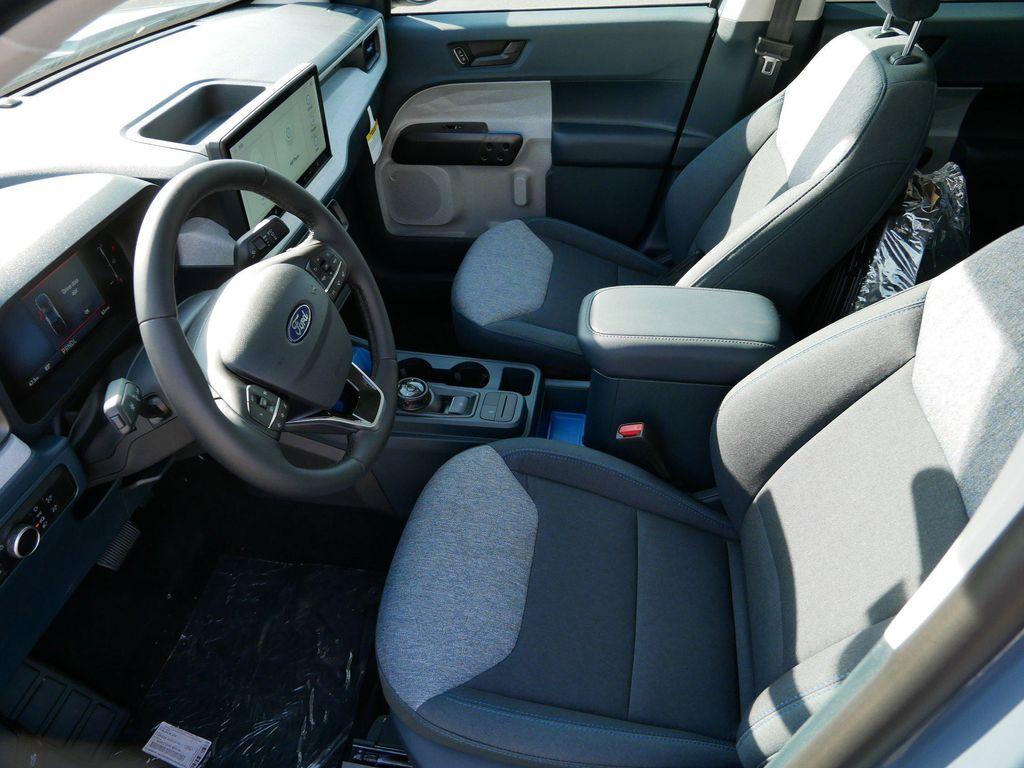new 2025 Ford Maverick car, priced at $34,832