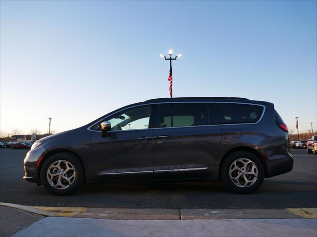 used 2022 Chrysler Pacifica car, priced at $25,987