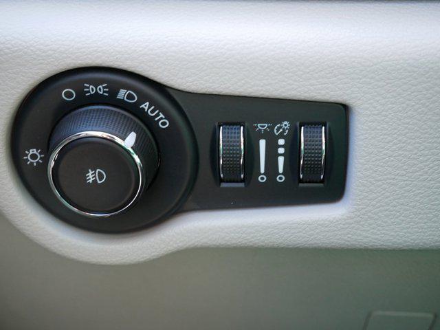 used 2022 Chrysler Pacifica car, priced at $22,487
