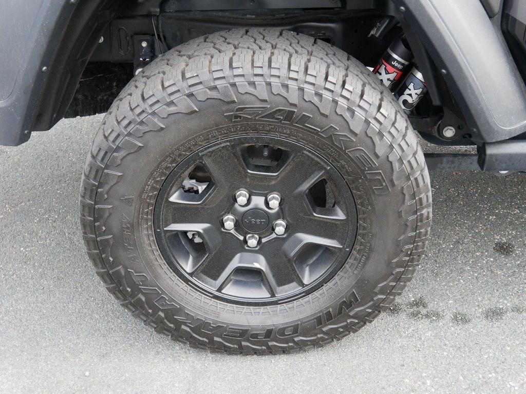 used 2023 Jeep Gladiator car, priced at $42,987