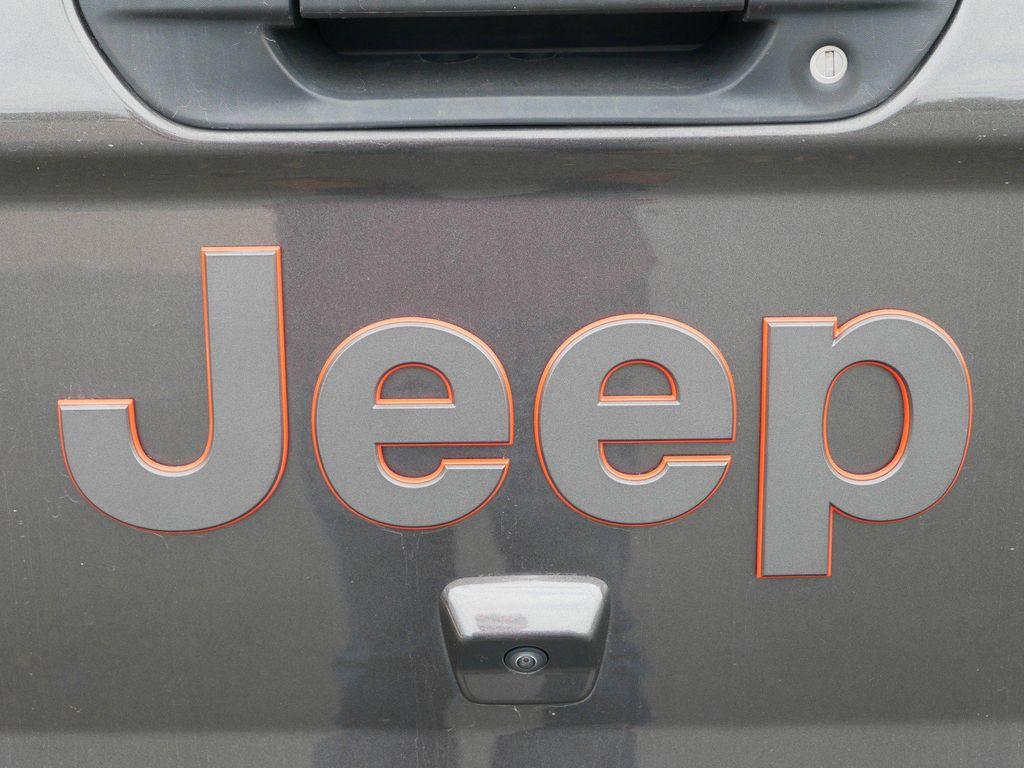 used 2023 Jeep Gladiator car, priced at $42,987