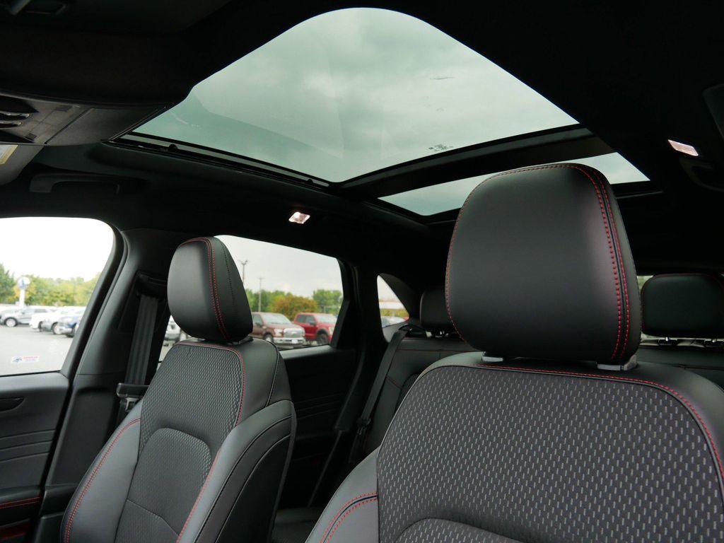 new 2025 Ford Escape car, priced at $31,940