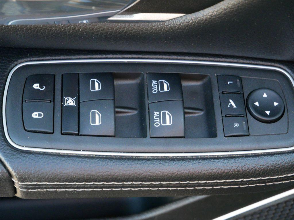 used 2022 Ram 1500 car, priced at $34,987