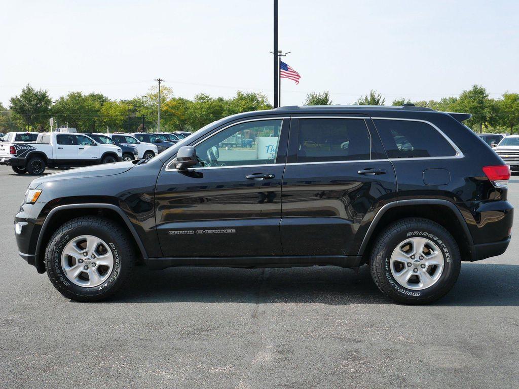 used 2017 Jeep Grand Cherokee car, priced at $15,987
