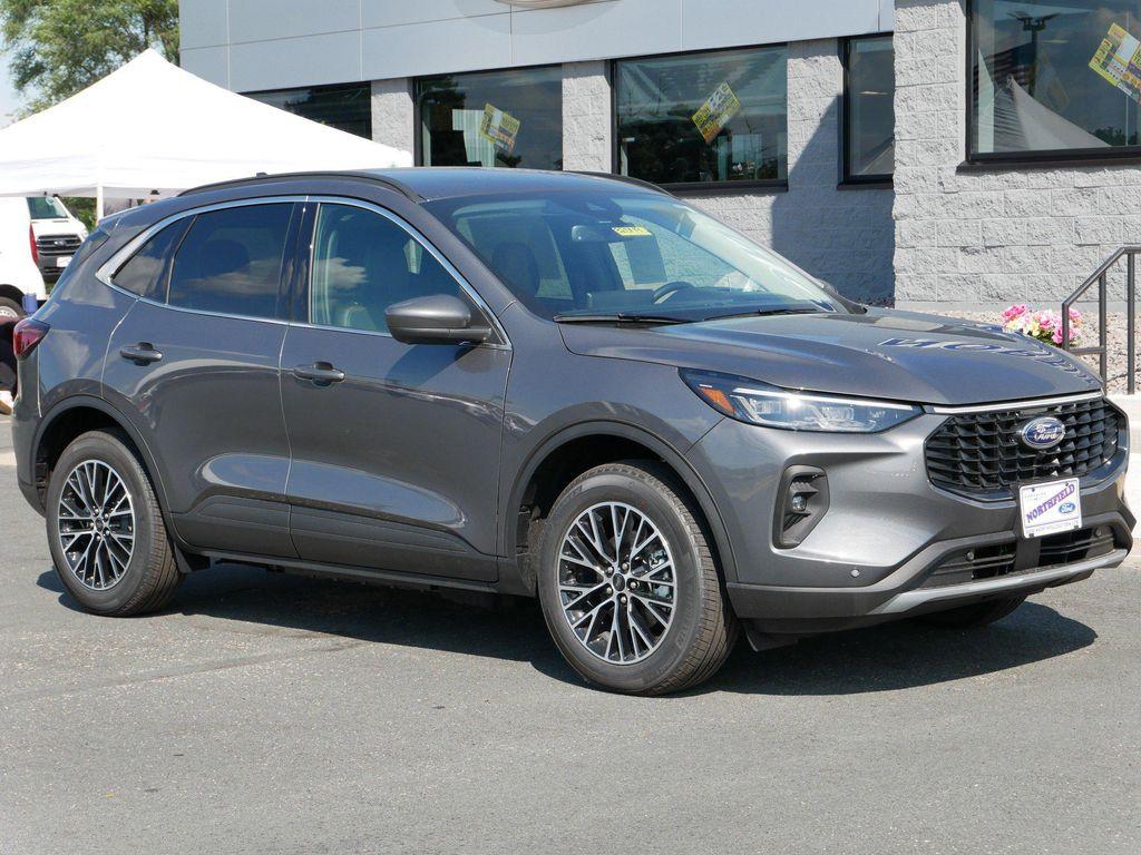 new 2025 Ford Escape PHEV car, priced at $34,917
