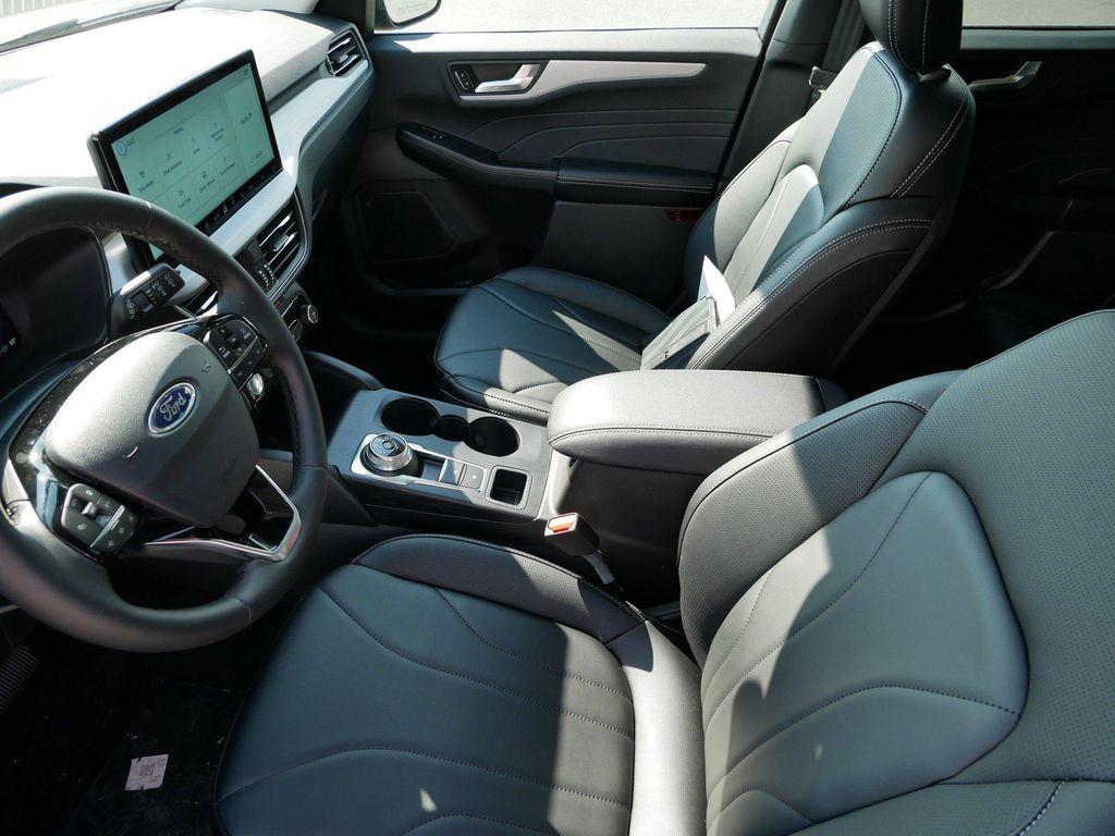 new 2025 Ford Escape PHEV car, priced at $34,917